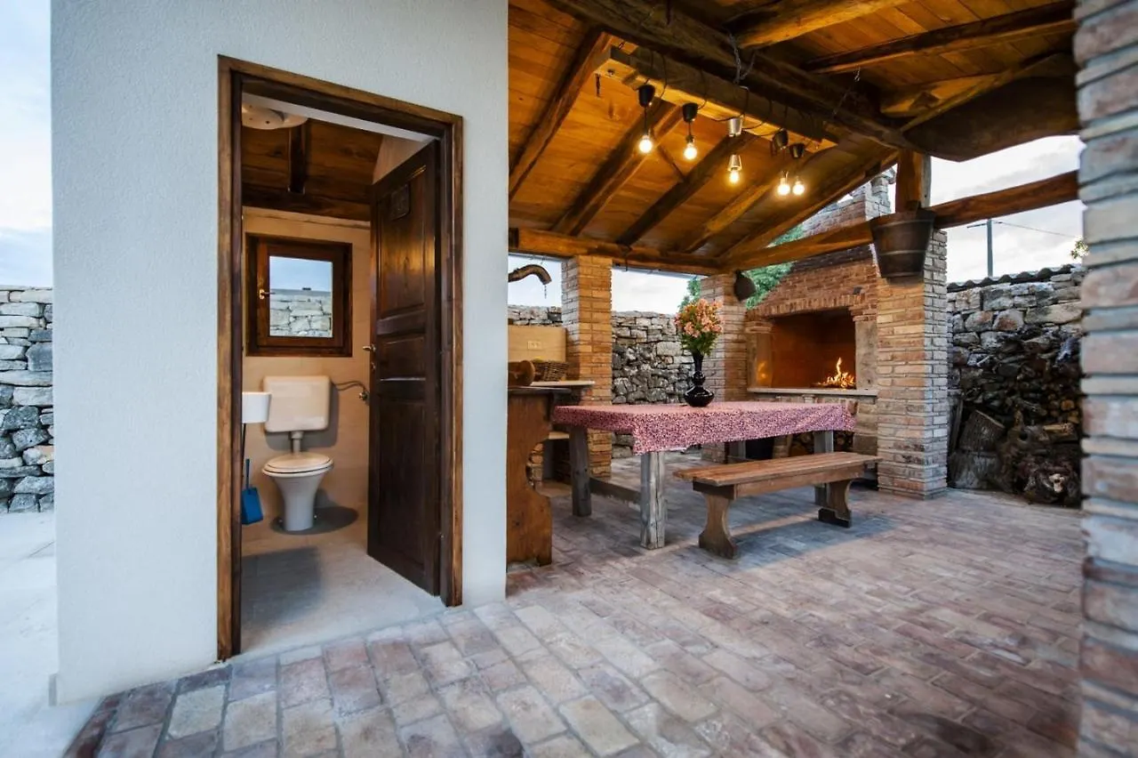 Exclusive Villa Tomani With Private Pool Krmed 0*,  Κροατία